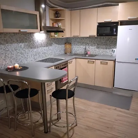 Kuberi Airport Apartmán